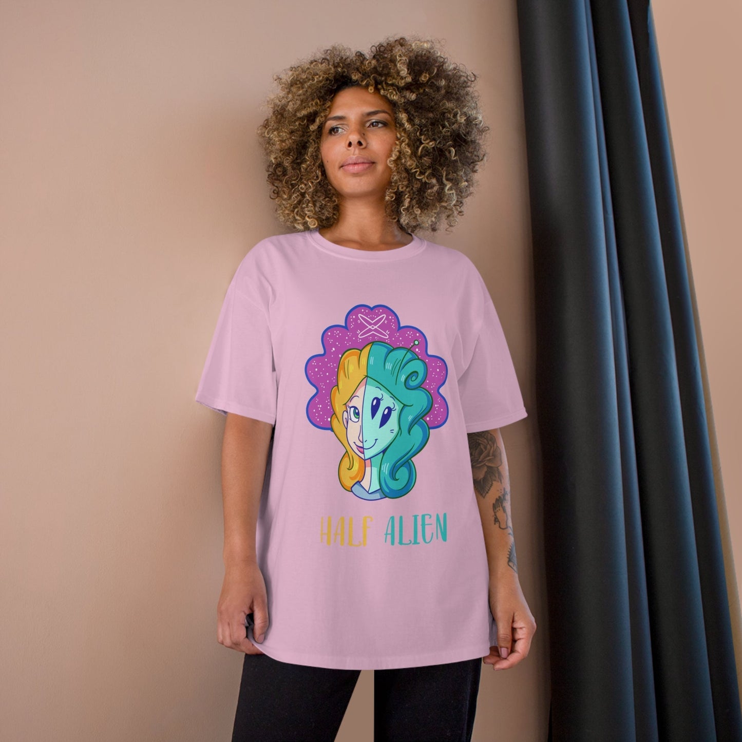 Champion Half alien T-Shirt with classic fit and "C" logo on sleeve